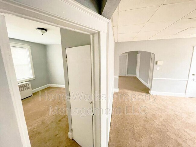 Building Photo - 7712 Old Harford Rd