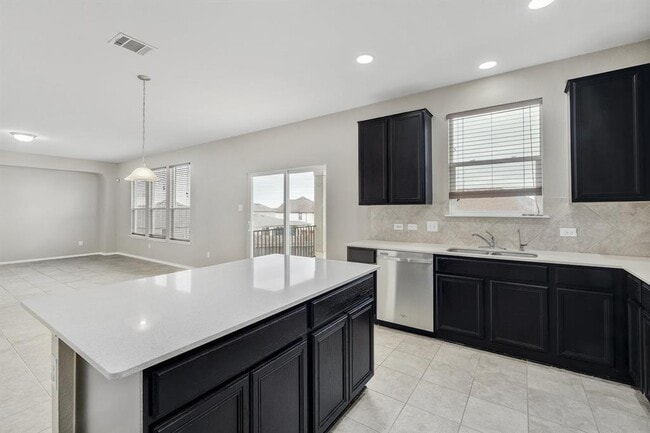 Building Photo - 131 Connor Elkins Dr