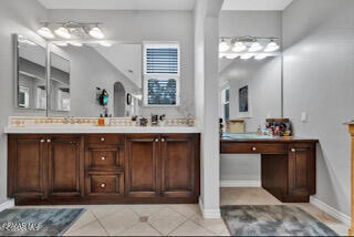 Building Photo - 13131 Shadow Wood Pl