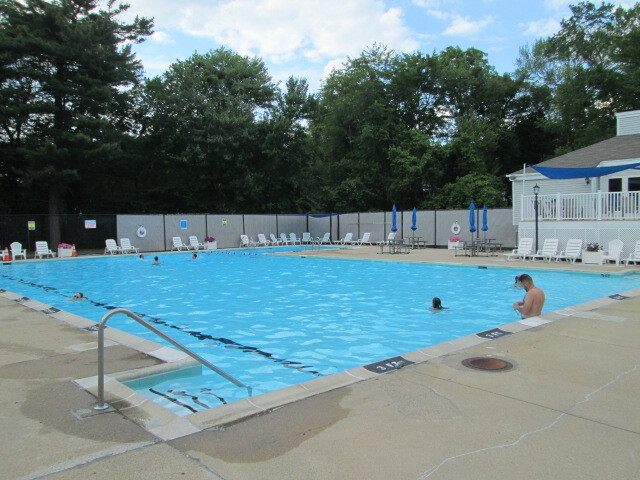 POOL - 721 Robert Frost Dr