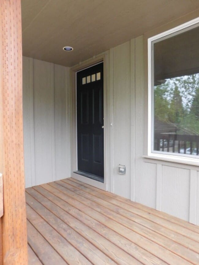 Building Photo - 3Bd/2Ba Single Story Home - For viewing beginning 4/27/2026!