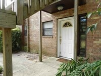 Building Photo - 1578 Jacks Dr