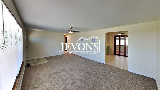 Building Photo - Water and sewer included! Comfortable 3-be...