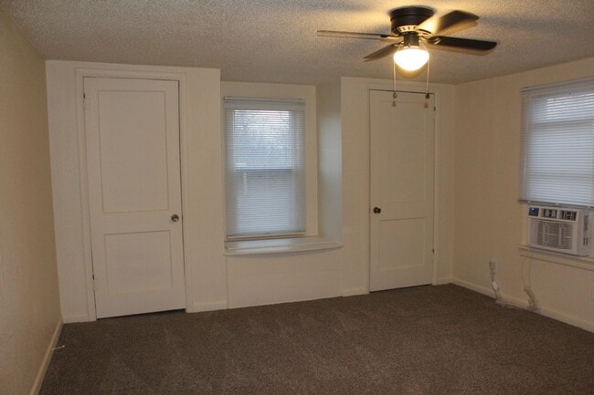 Building Photo - HARRAH! At Last!