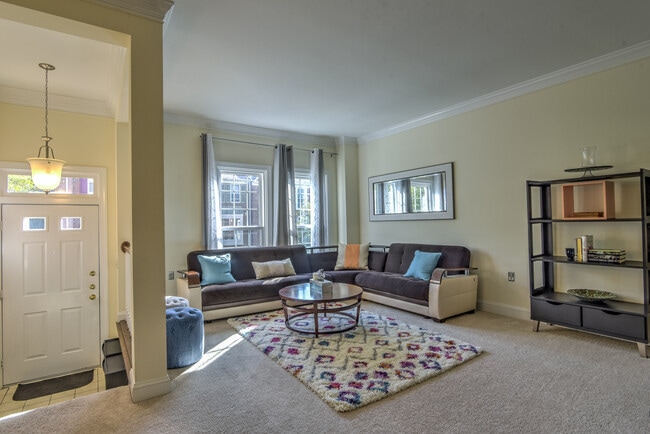 Living Room - 6506 Serenade Plz