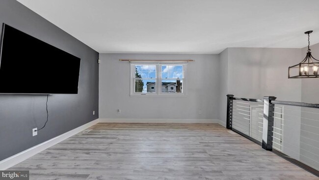 Building Photo - 1312 Magnolia Ave