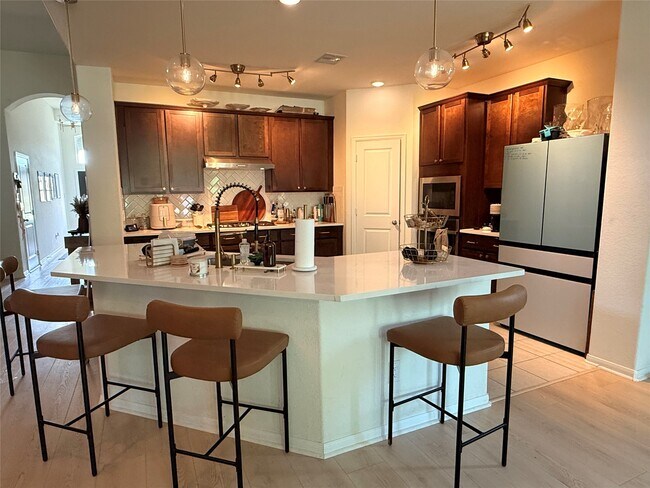 Building Photo - 23609 Zinfandel Dr