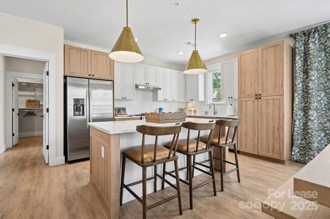 Building Photo - 19020 Potts Pk Ln