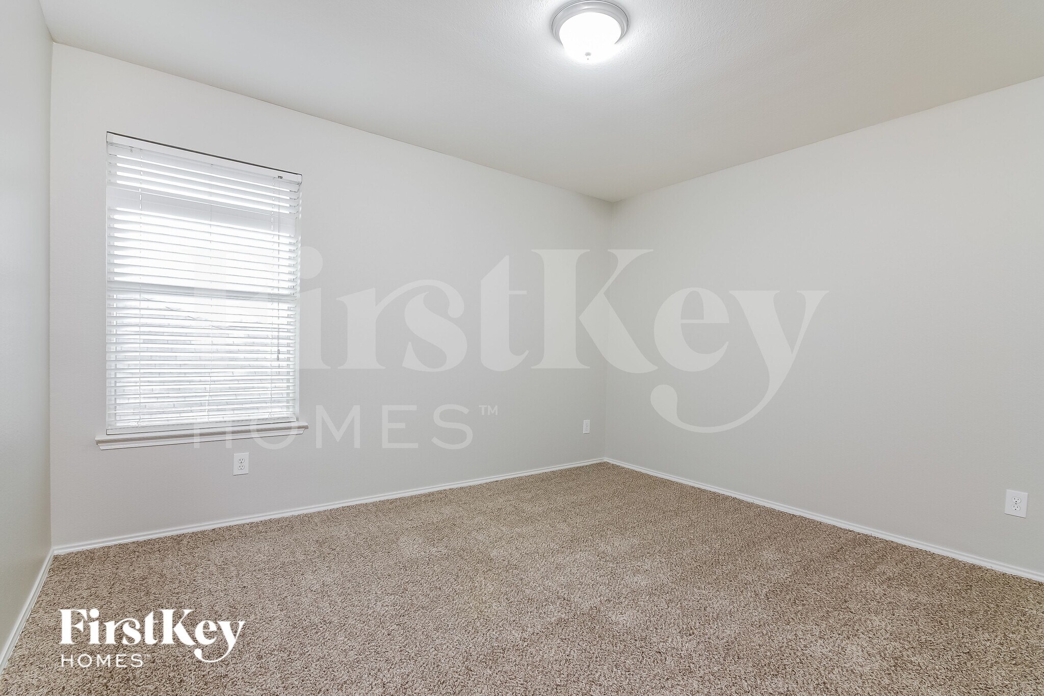 Building Photo - 901 Cutting Horse Dr