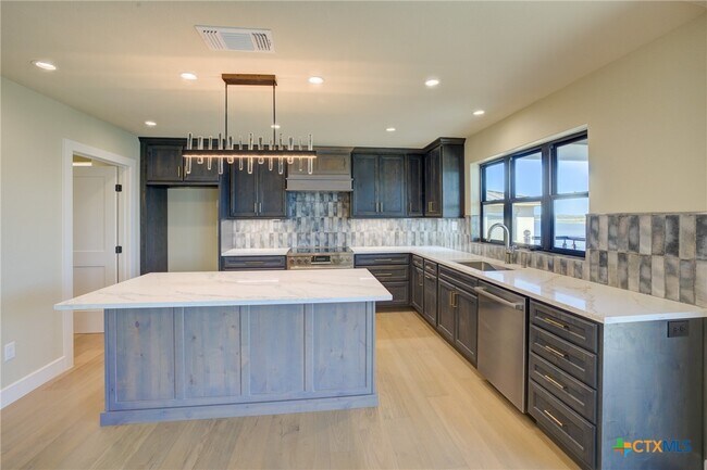 Building Photo - 2934 Colleen Dr