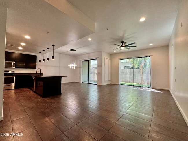 Building Photo - 4230 N 21st St