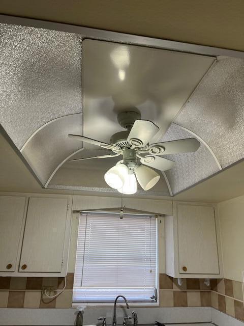 Building Photo - 2915 Ashley Dr W