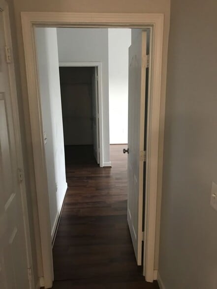 Building Photo - 11286 Hyde Pointe Ct