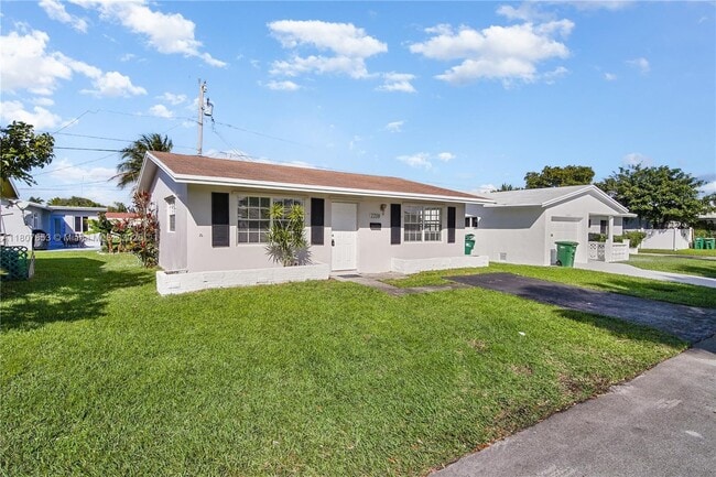 Building Photo - 2709 NW 54th St