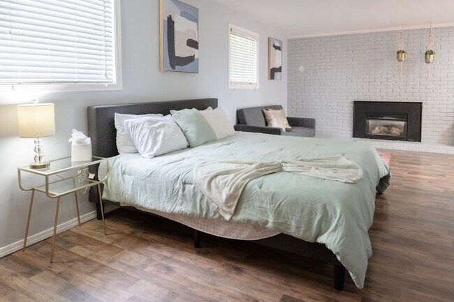 Building Photo - Spacious 3-Bedroom Home for Rent in Renton