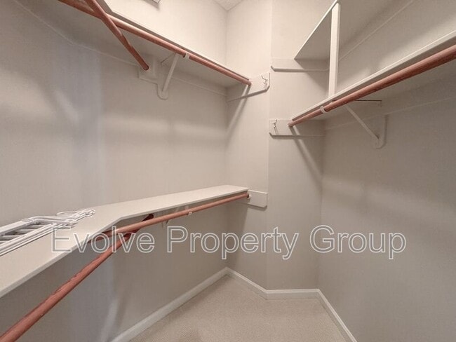 Building Photo - 822 Summer Bay Dr