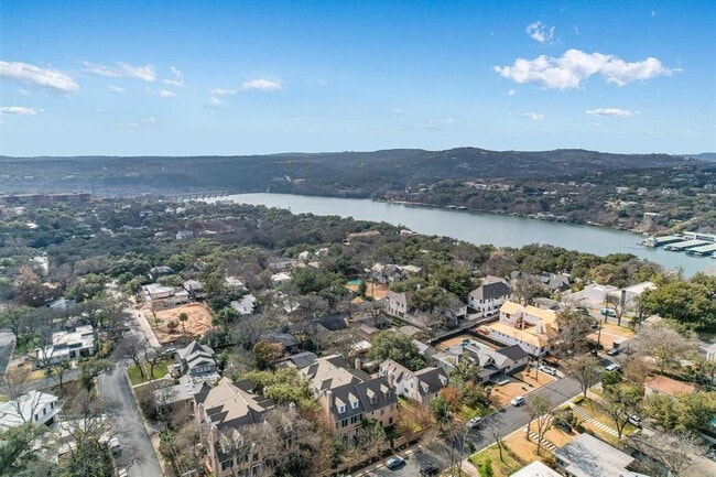 Building Photo - 3705 Gilbert St