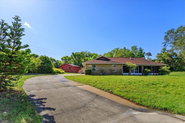Building Photo - Spacious 4-Bedroom, 3-Bath Rental in Quiet DeBary Cul-de-Sac