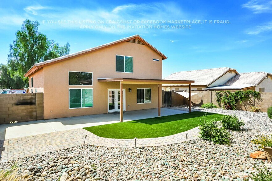 Building Photo - 8614 W Echo Ln