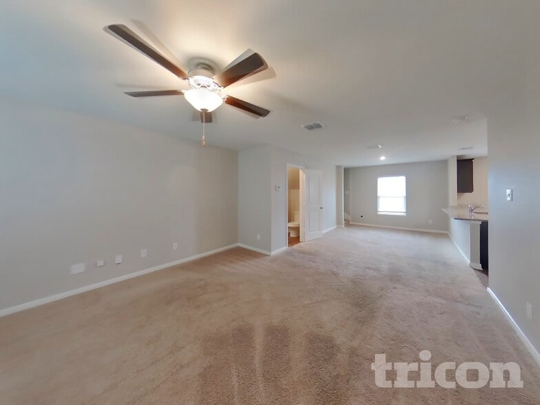 Building Photo - 11750 Davalos Ln