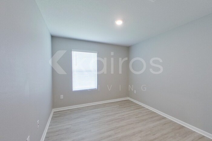 Building Photo - 4758 Malay Cir