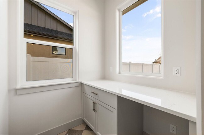 Building Photo - Brand New Home in The Estates of Dry Creek Ranch