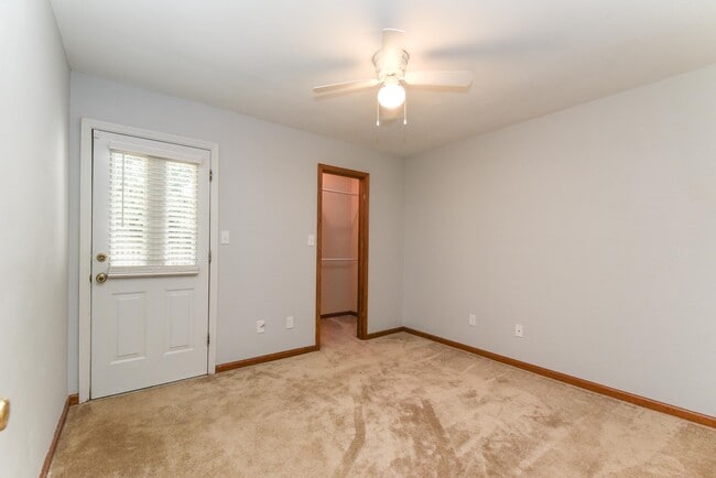Building Photo - 2043 Gardenbrook Ln