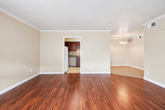 Building Photo - 12770 Rodeo Square Dr