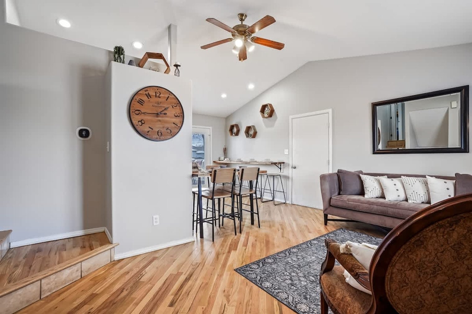 Building Photo - 1619 Ruby Ct