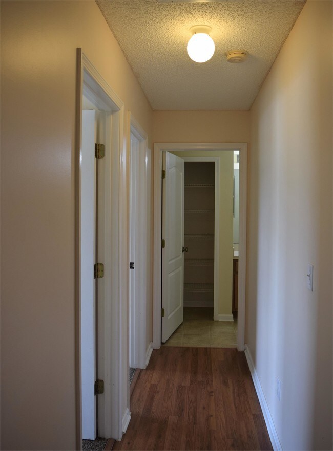Building Photo - 6796 Gentle Oaks Dr