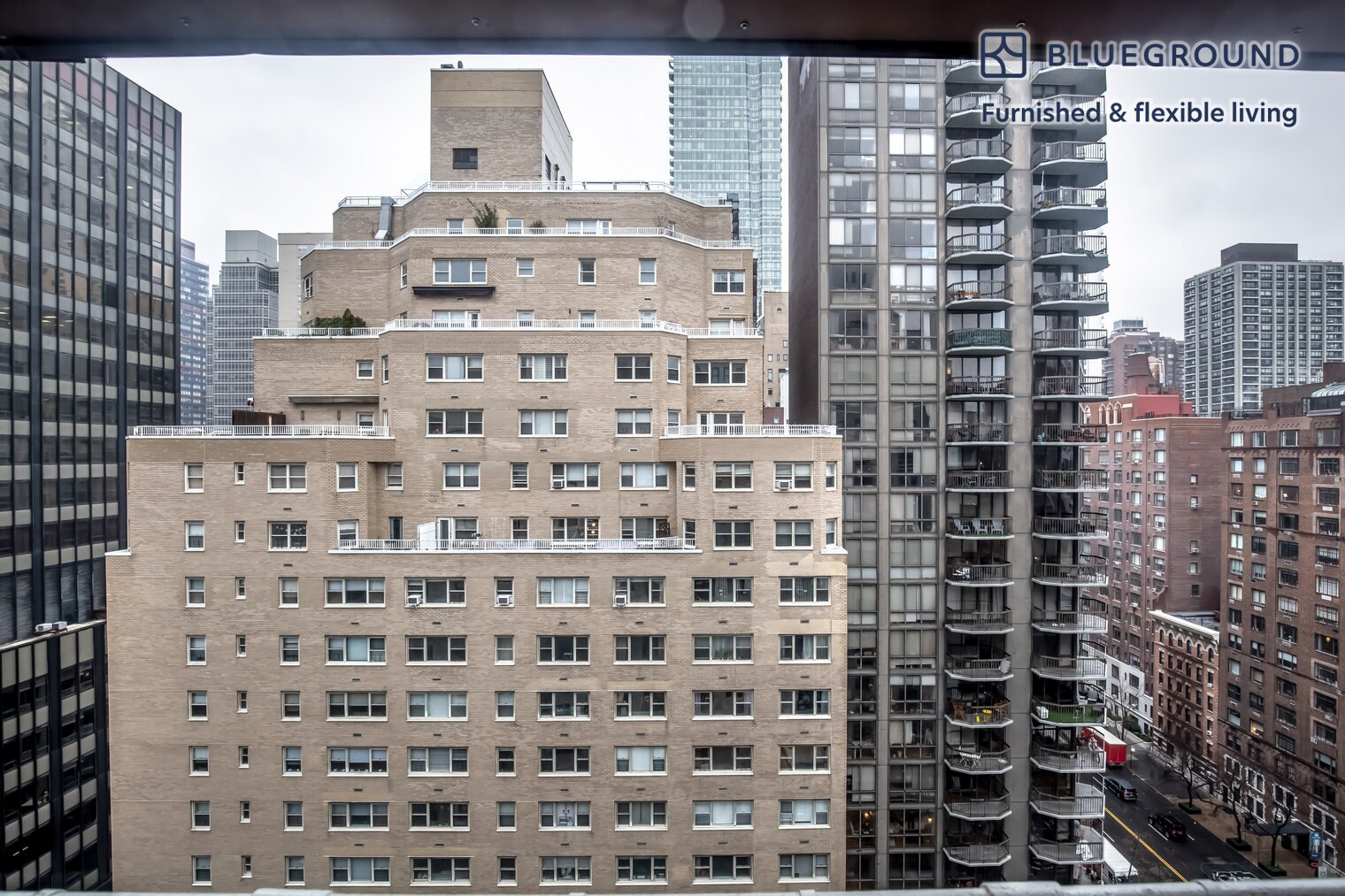 Building Photo - 400 E 57th St