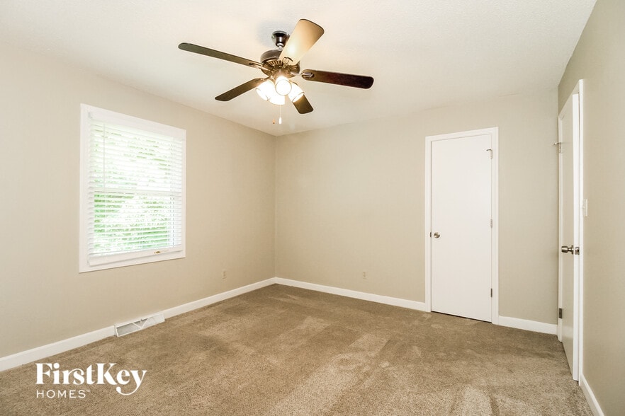 Building Photo - 2865 Gracefield Ct