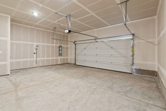Building Photo - 2793 Talon Ln