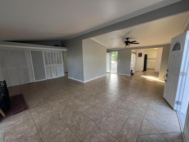 Building Photo - 16631 Sundown Dr