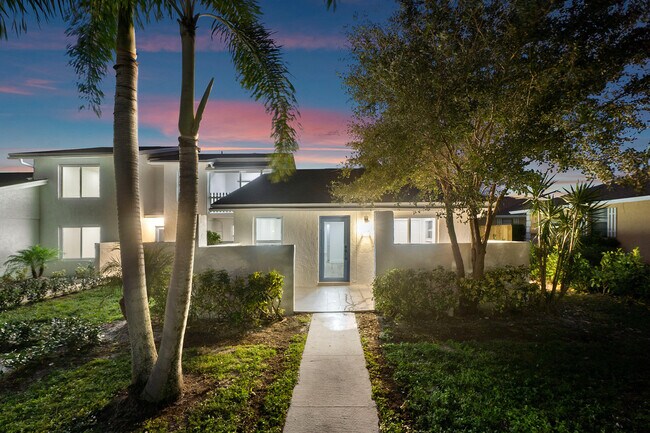 Building Photo - 1303 White Pine Dr