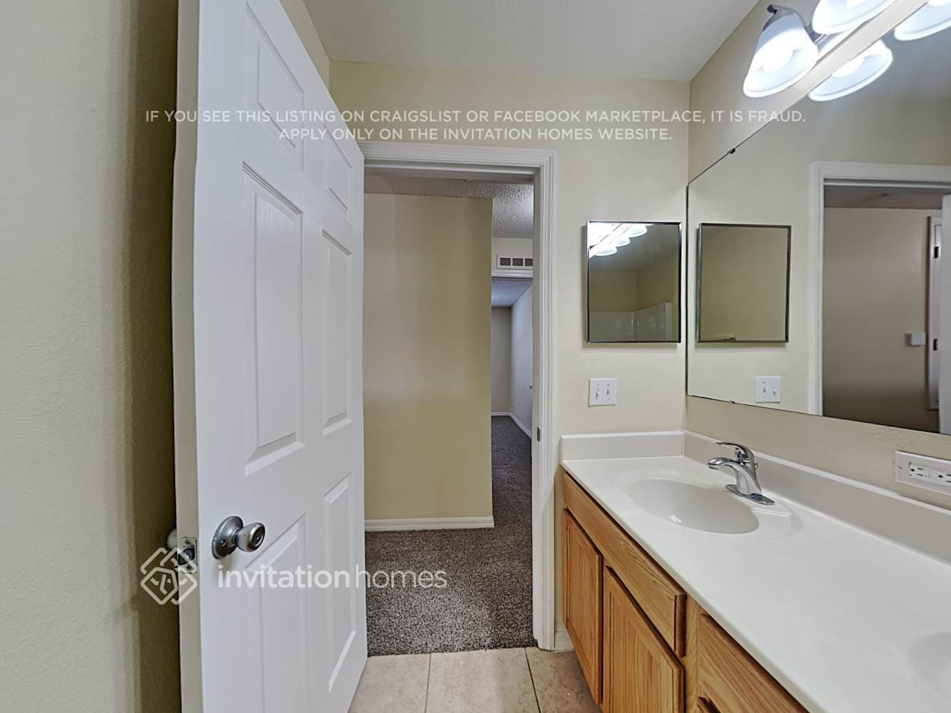 Building Photo - 10341 River Bream Dr