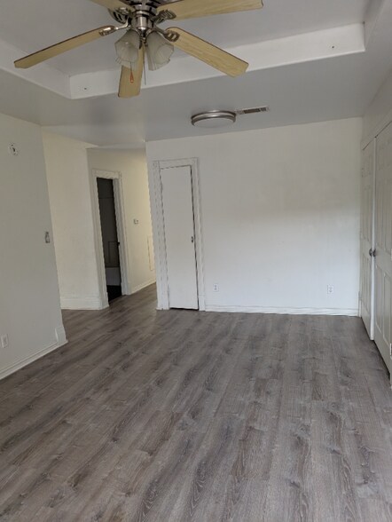 Building Photo - 115 Renee Ln