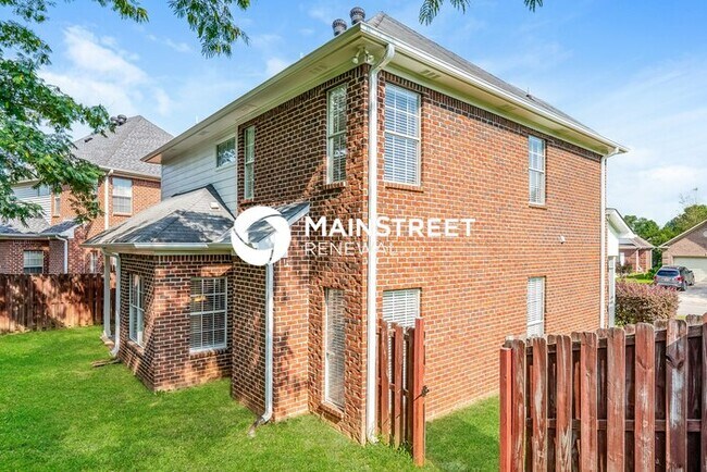 Building Photo - 3 Bedroom Pet-Friendly Home in GARDENDALE, AL with Main Street Renewal