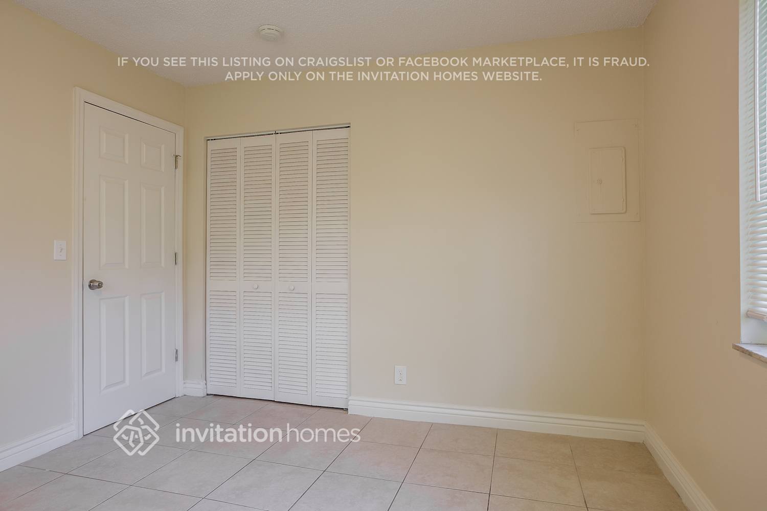 Building Photo - 13355 43rd Rd N