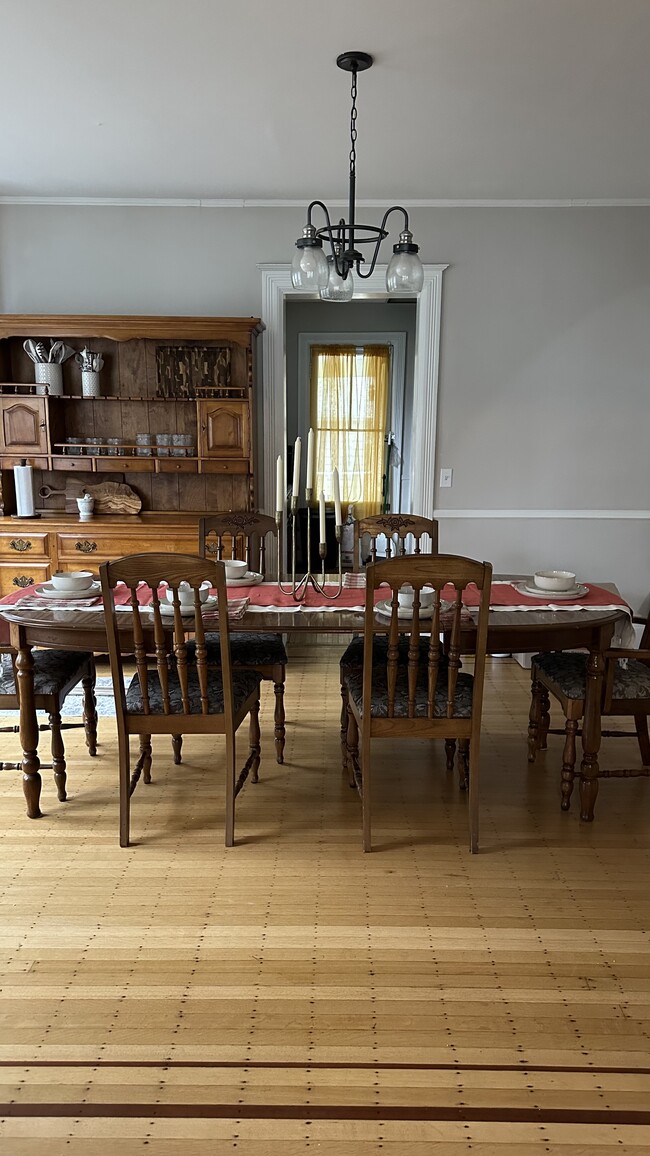 Dining Room - 43 Lyon St