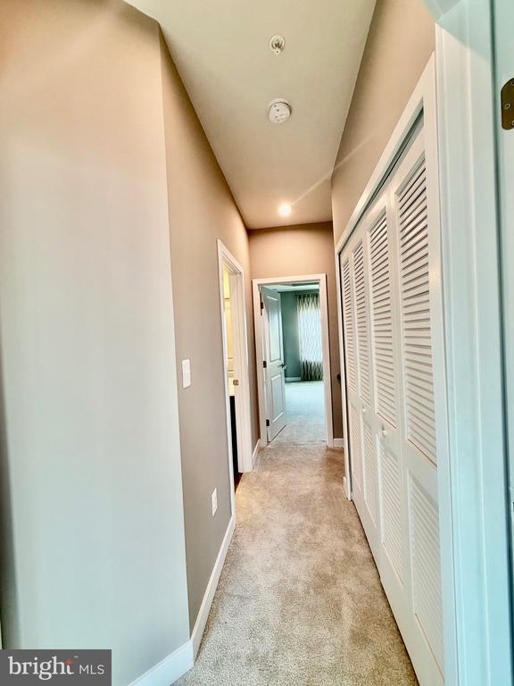 Building Photo - 149 Lawndale Dr