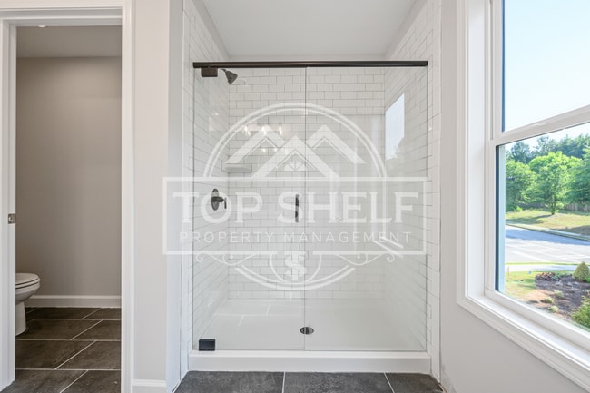 Building Photo - 3744 Silvery Wy