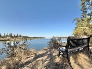 Building Photo - 15206 S Clear Lake Rd