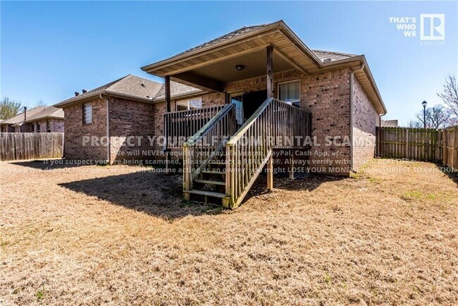 Building Photo - 3522 W Clearwood Dr