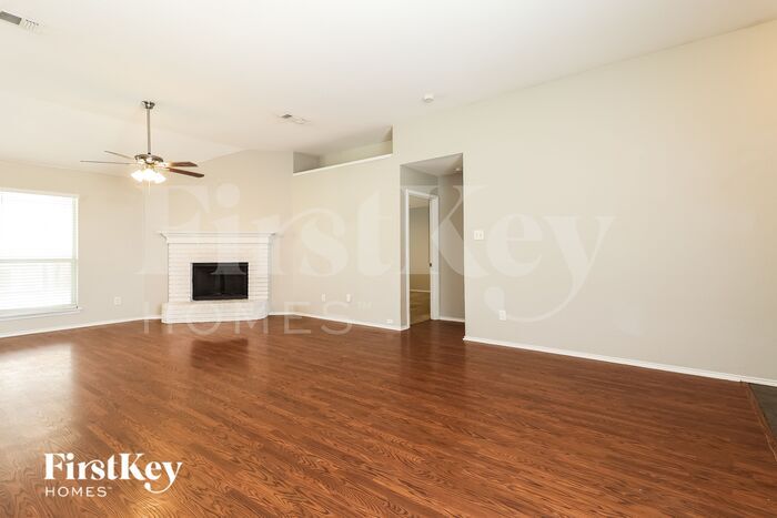 Building Photo - 1118 Cedar Ridge Ln
