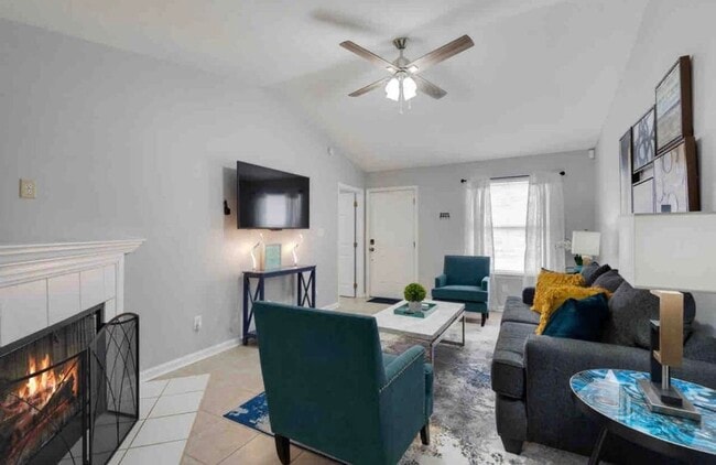 Building Photo - 4032 Remer Ct