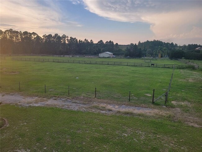 Building Photo - 12625 Sweet Hill Rd