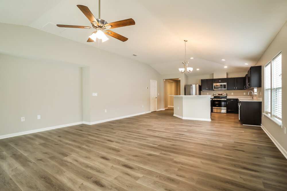 Building Photo - 4878 Creek Bluff Ln