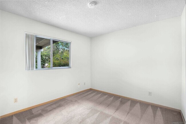 Building Photo - 6478 MacArthur