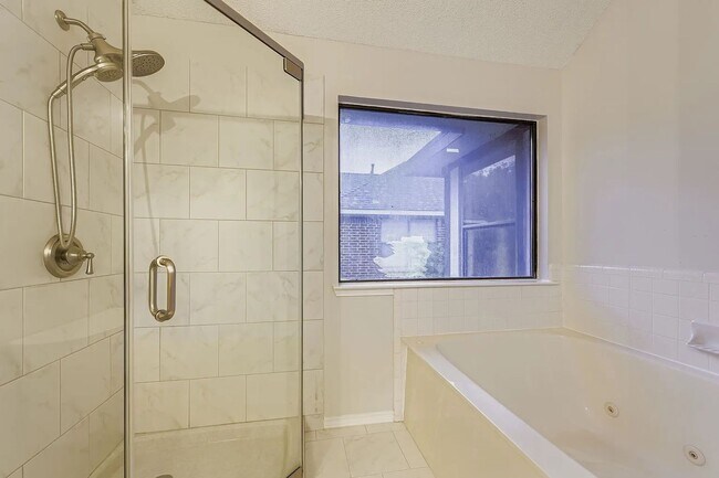 Building Photo - Coppell ISD! Spacious 3 Bed Home in Summer Place